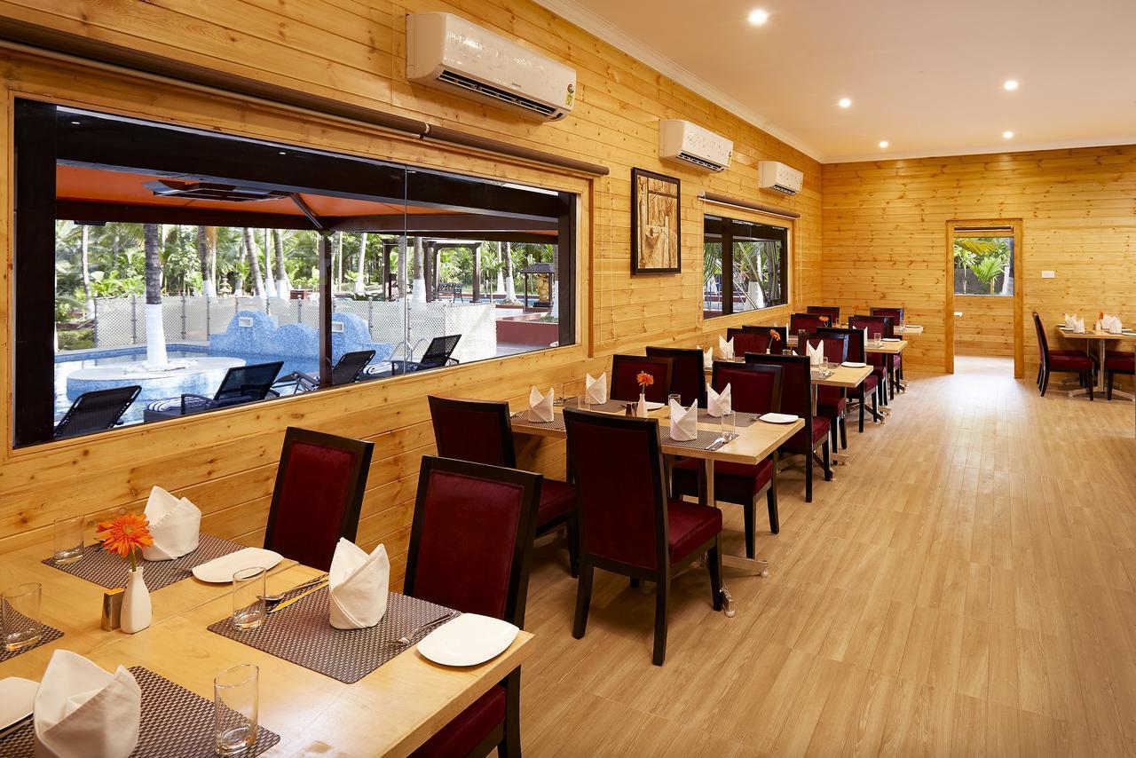 Sterling Anaikatti Hotel Varagampadi Екстериор снимка